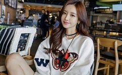 亚洲精品国偷拍自产在线观看蜜桃